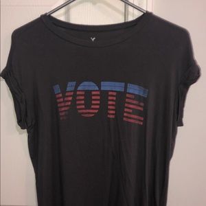 american eagle crop top!!